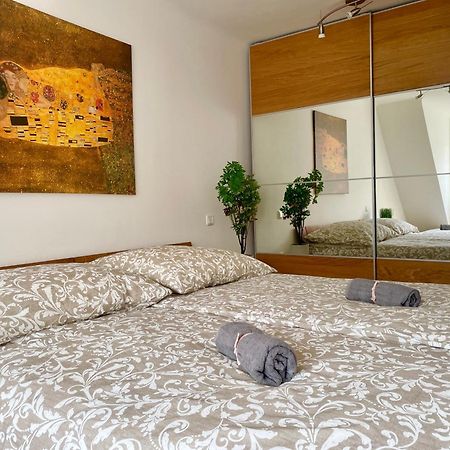60 M2 Central Rooftop Apartment With Ac Bécs Kültér fotó