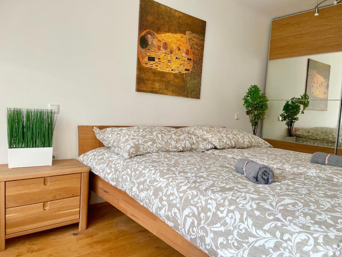 60 M2 Central Rooftop Apartment With Ac Bécs Kültér fotó