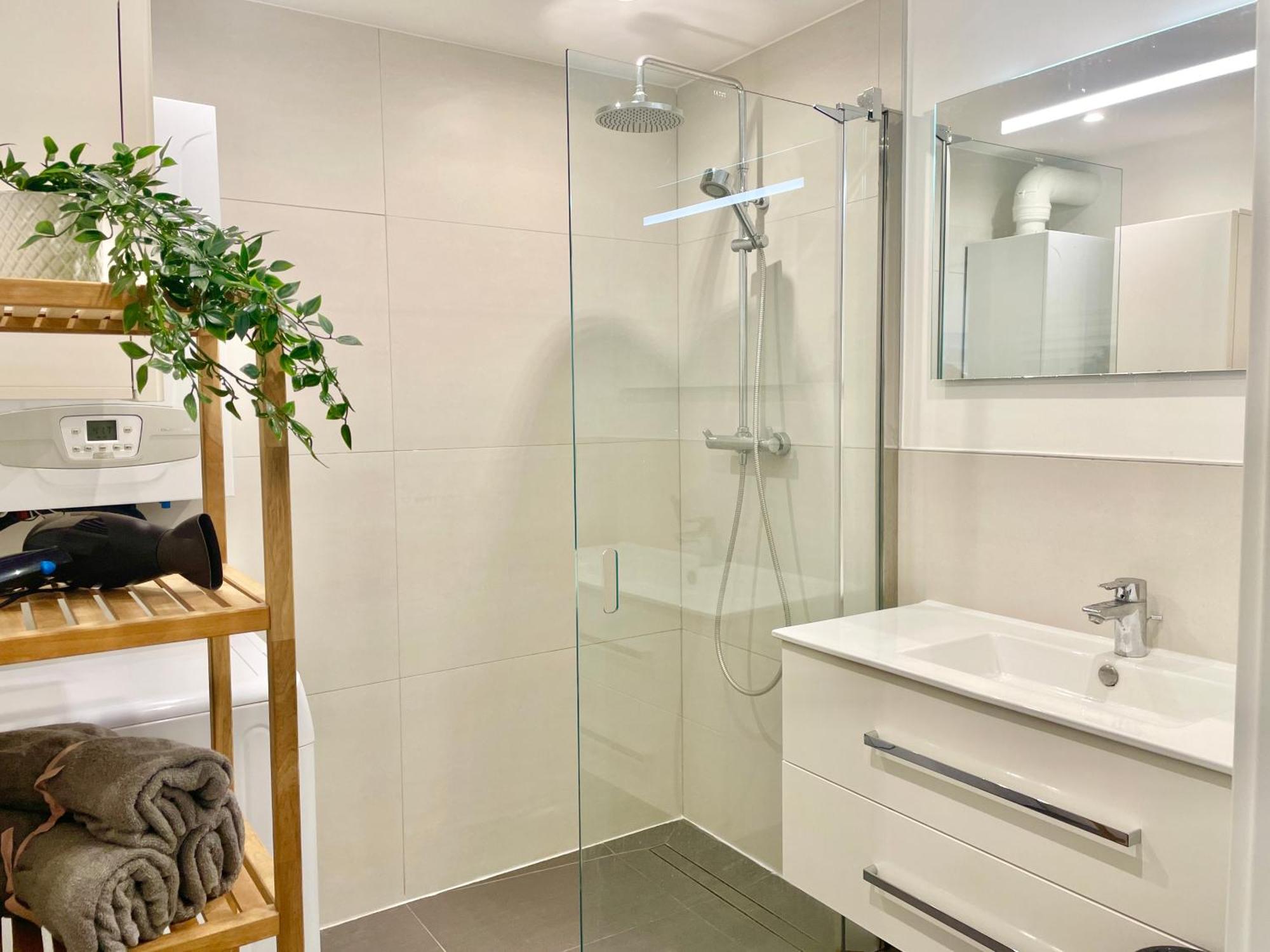 60 M2 Central Rooftop Apartment With Ac Bécs Kültér fotó